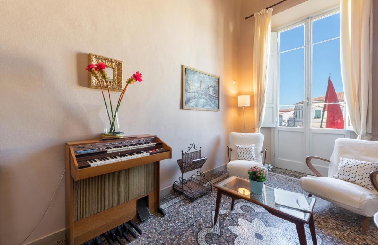La Torre Garbata Hotel Пиза Екстериор снимка