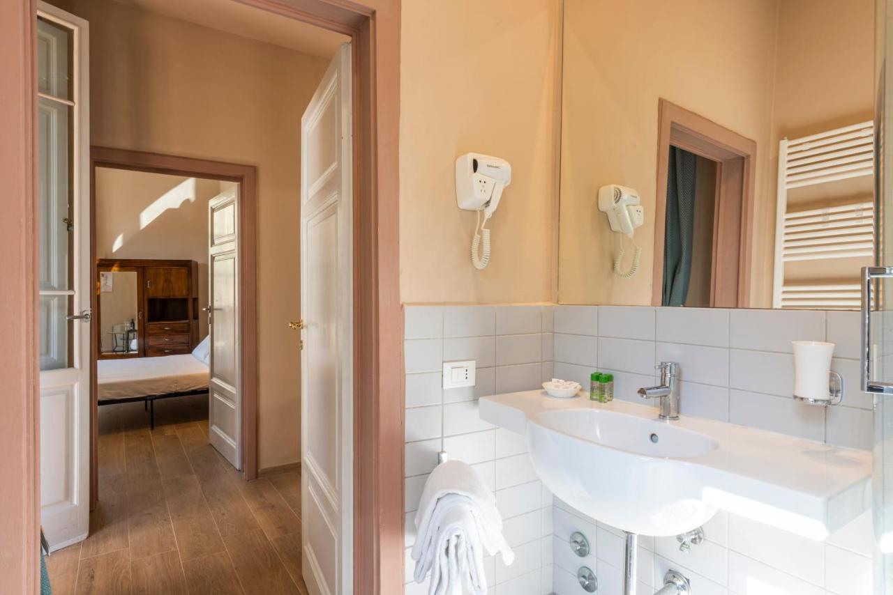 La Torre Garbata Hotel Пиза Екстериор снимка
